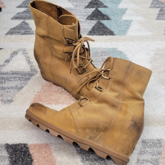 SOREL Joan of Arctic Tan Leather Wedge Bootie Size 11 - Picture 1 of 9